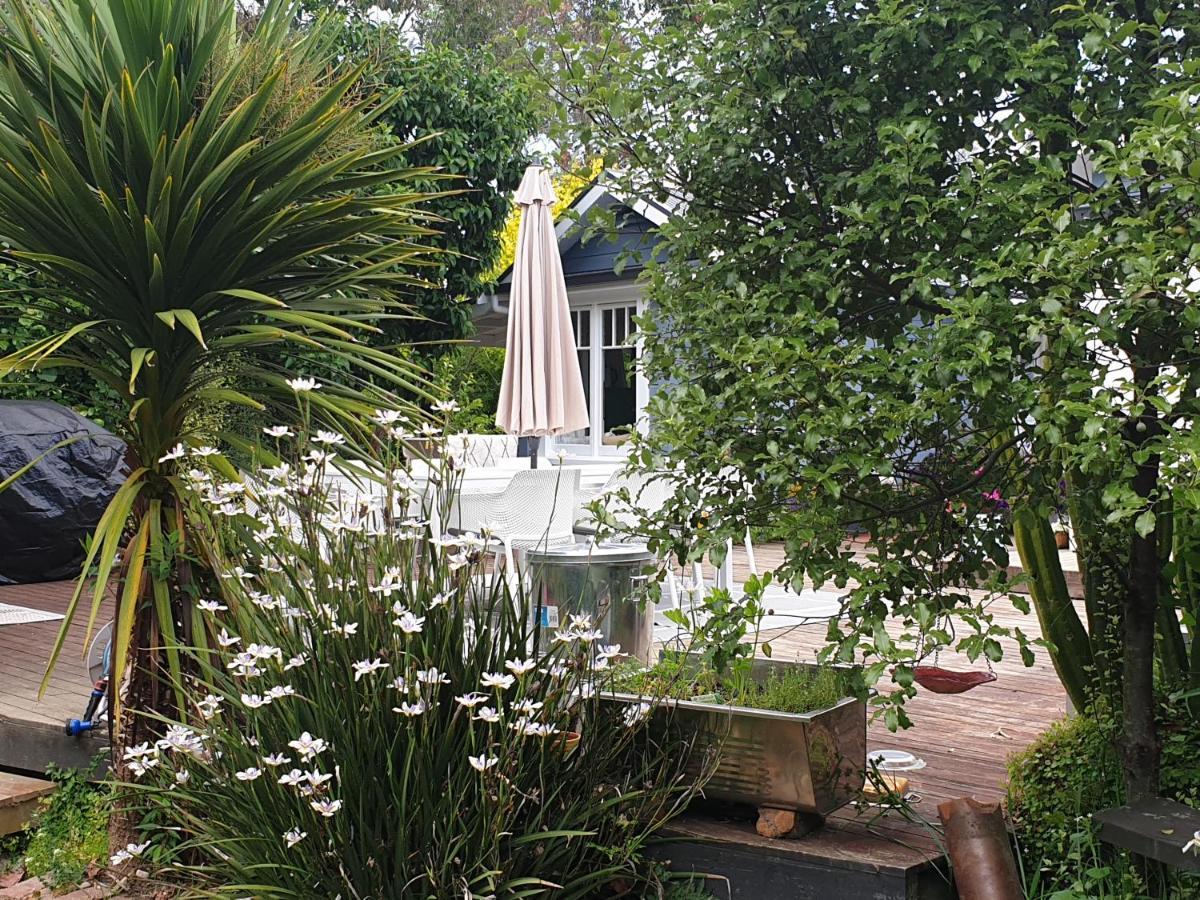 Cabins On Tudor Bed & Breakfast Motueka Exterior foto